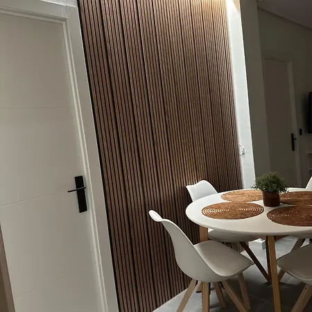 Parque Aromatico Con Dos Piscinas トレビエハ