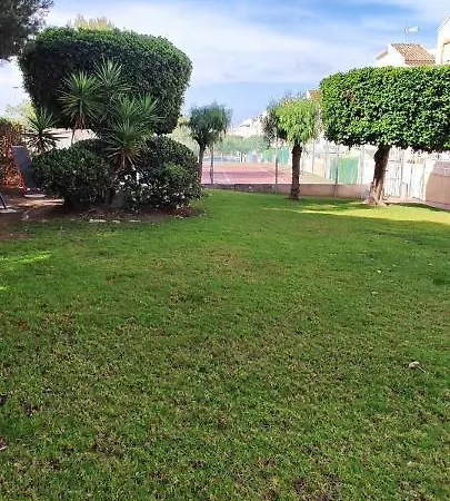 Parque Aromatico Con Dos Piscinas