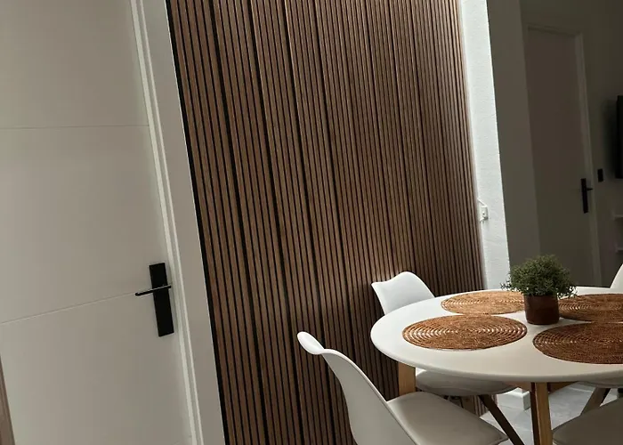 Parque Aromatico Con Dos Piscinas 托雷维耶哈